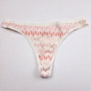 Victorias Secret Low Rise Thong Panties M White Shells Cotton Y2K 2000s